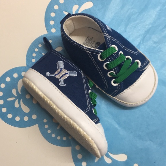 Baby Gear Other - Baby Gear baseball shoes baby walkers blue 3-6 m